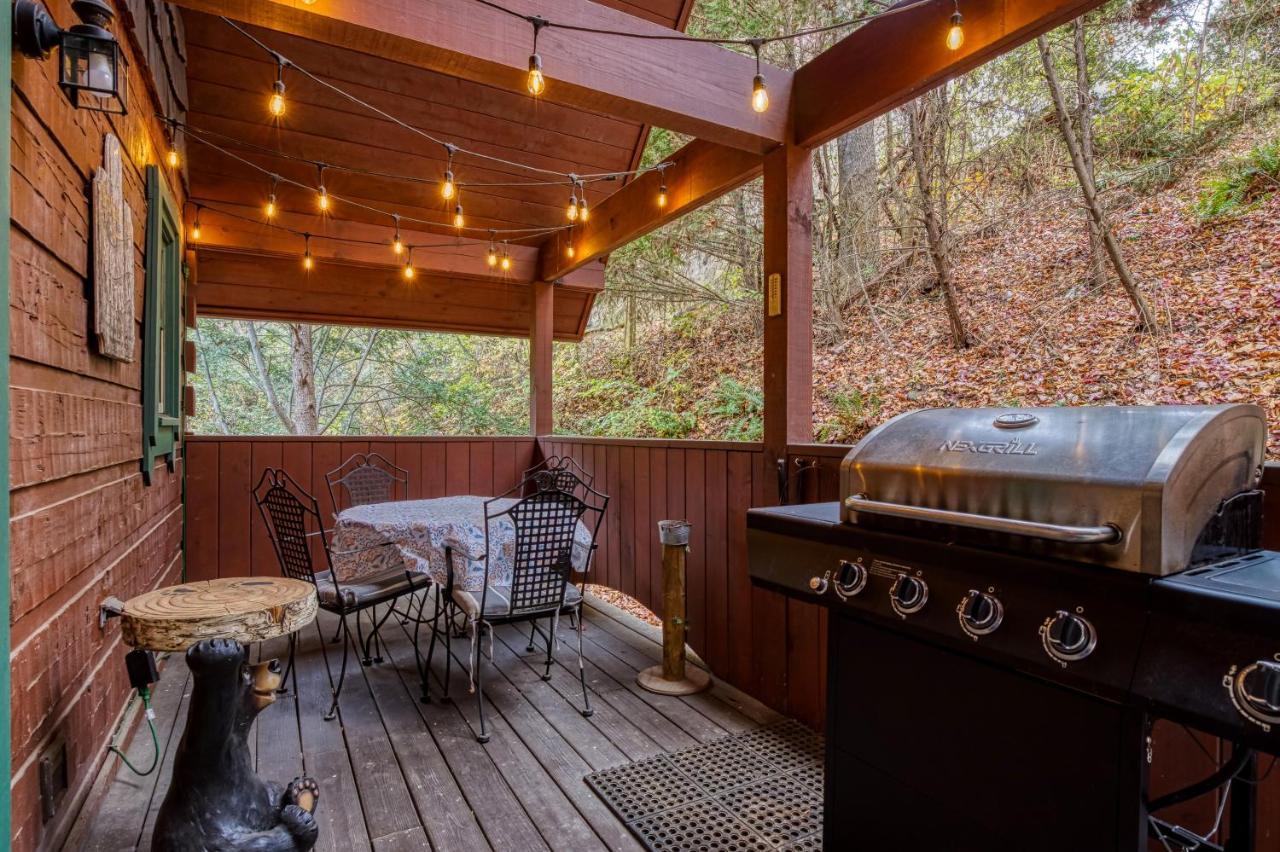 Bridgewood Cabin, Hot Tub, 1089 Of Free Attraction Tickets For Each Paid Day, Dollywood And More! Pigeon Forge Eksteriør billede
