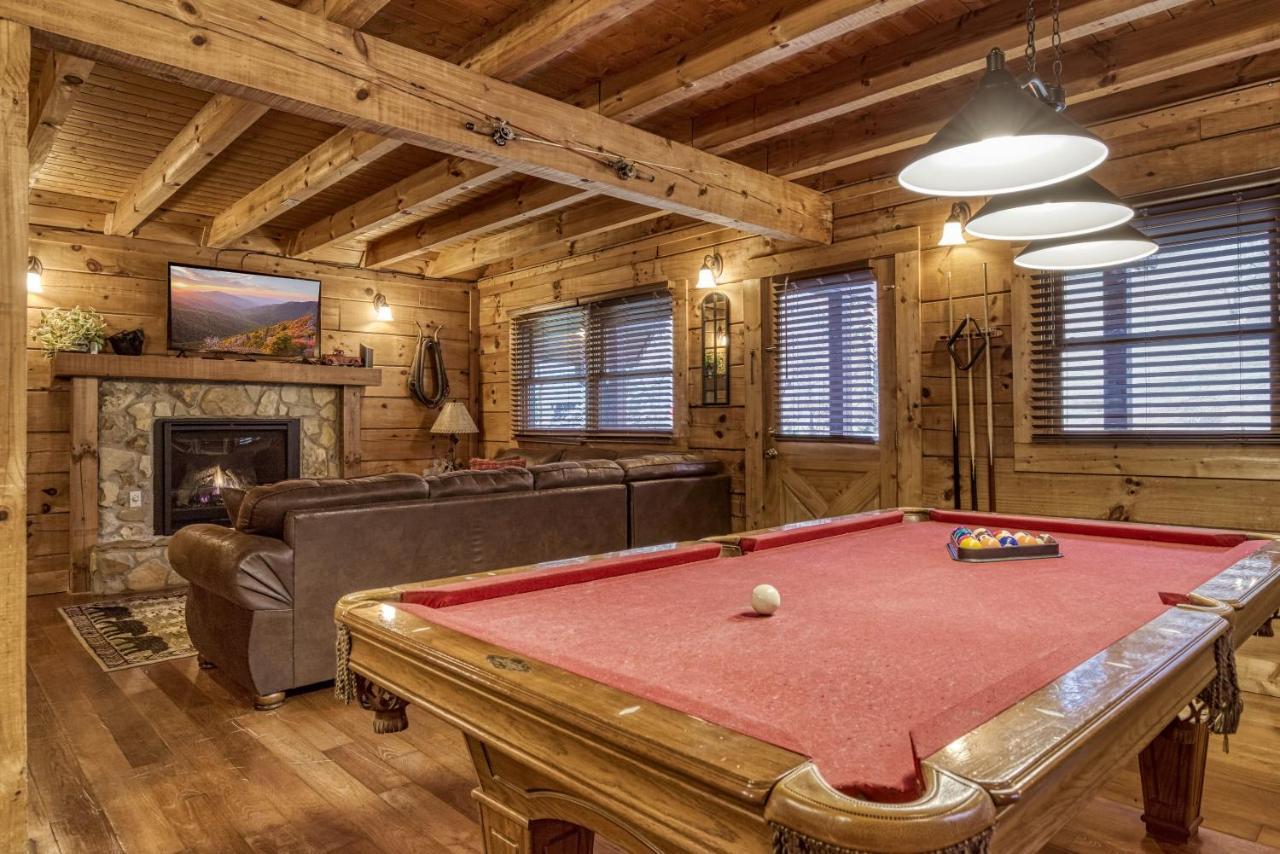 Bridgewood Cabin, Hot Tub, 1089 Of Free Attraction Tickets For Each Paid Day, Dollywood And More! Pigeon Forge Eksteriør billede