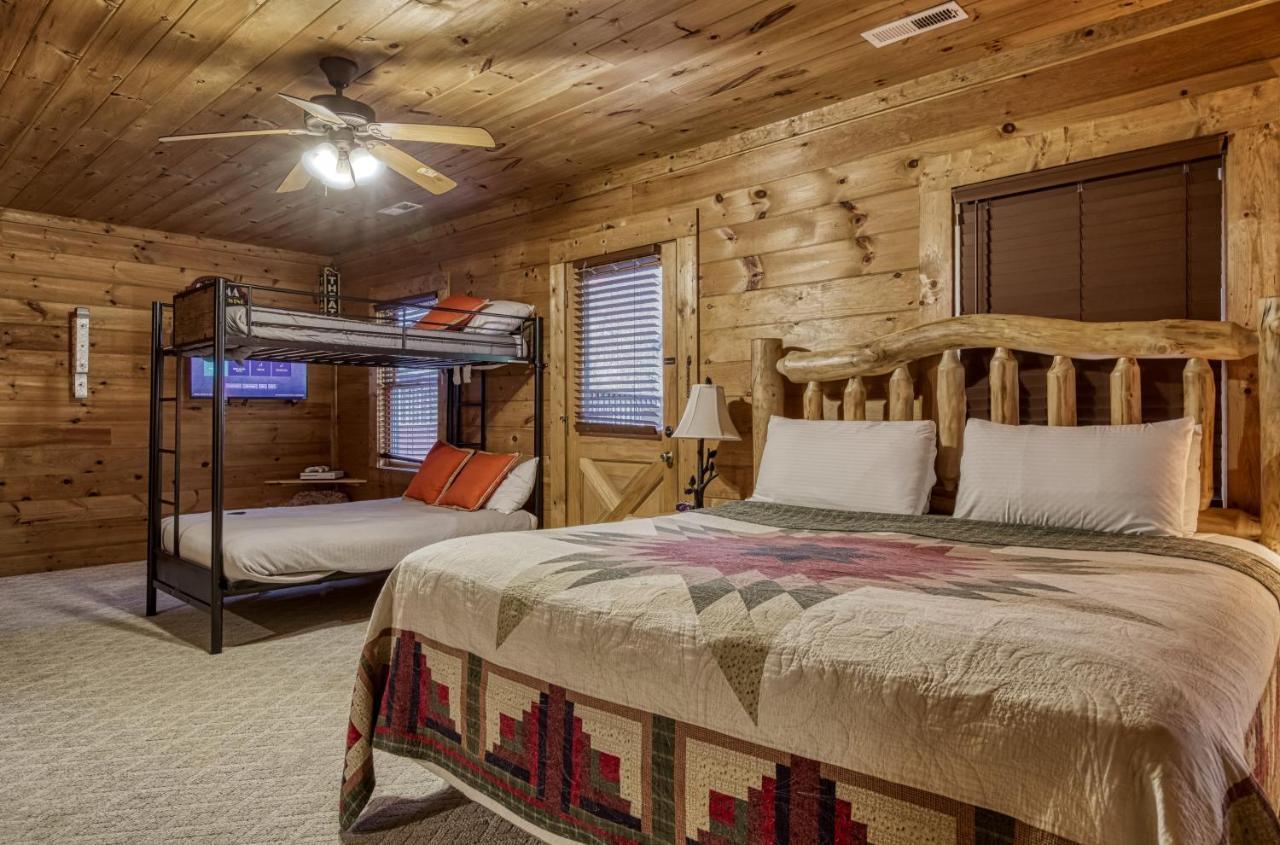 Bridgewood Cabin, Hot Tub, 1089 Of Free Attraction Tickets For Each Paid Day, Dollywood And More! Pigeon Forge Eksteriør billede