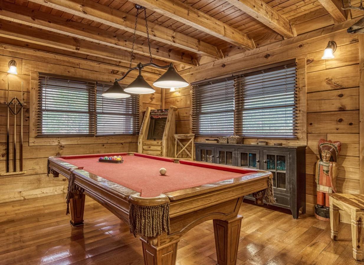 Bridgewood Cabin, Hot Tub, 1089 Of Free Attraction Tickets For Each Paid Day, Dollywood And More! Pigeon Forge Eksteriør billede