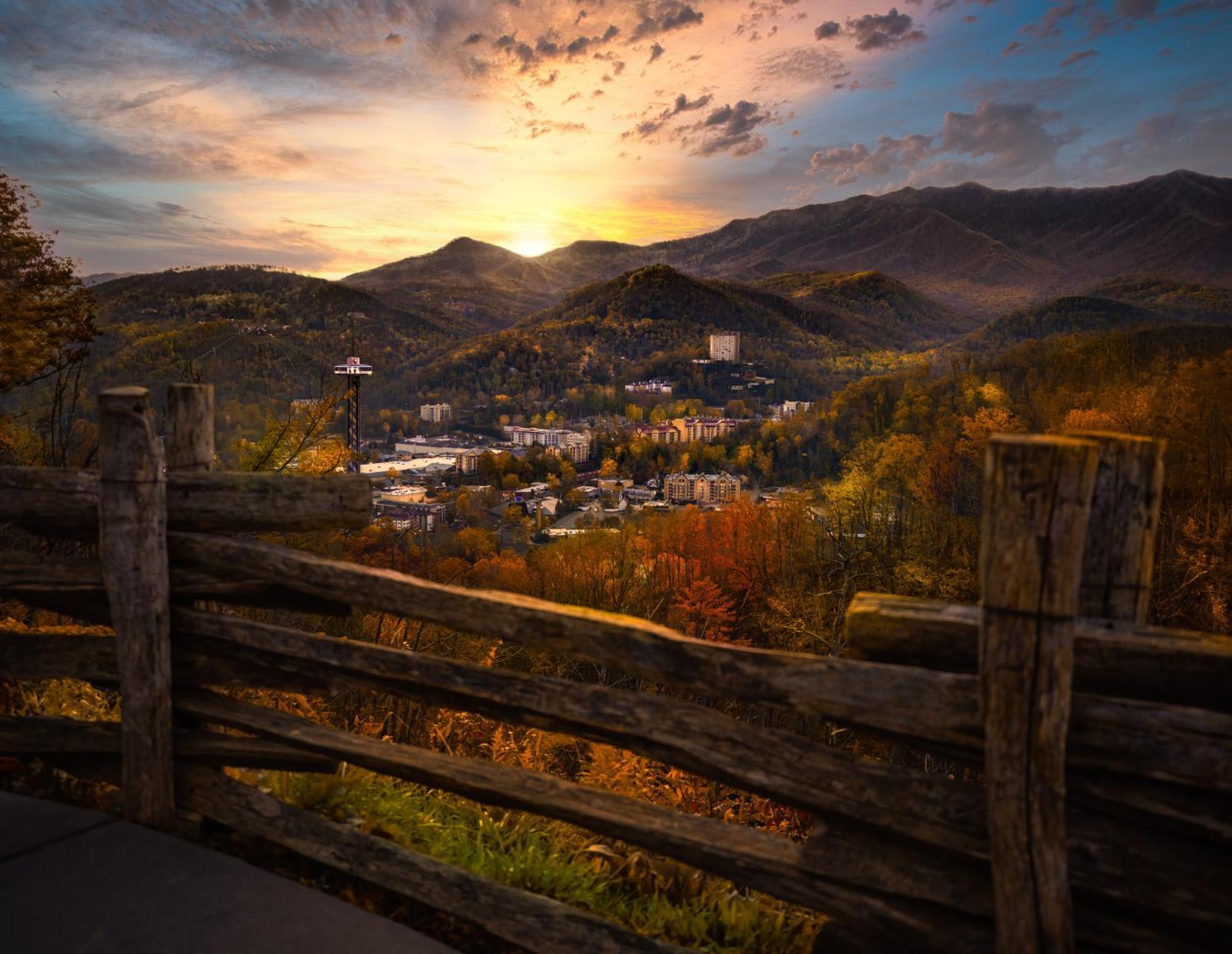Bridgewood Cabin, Hot Tub, 1089 Of Free Attraction Tickets For Each Paid Day, Dollywood And More! Pigeon Forge Eksteriør billede