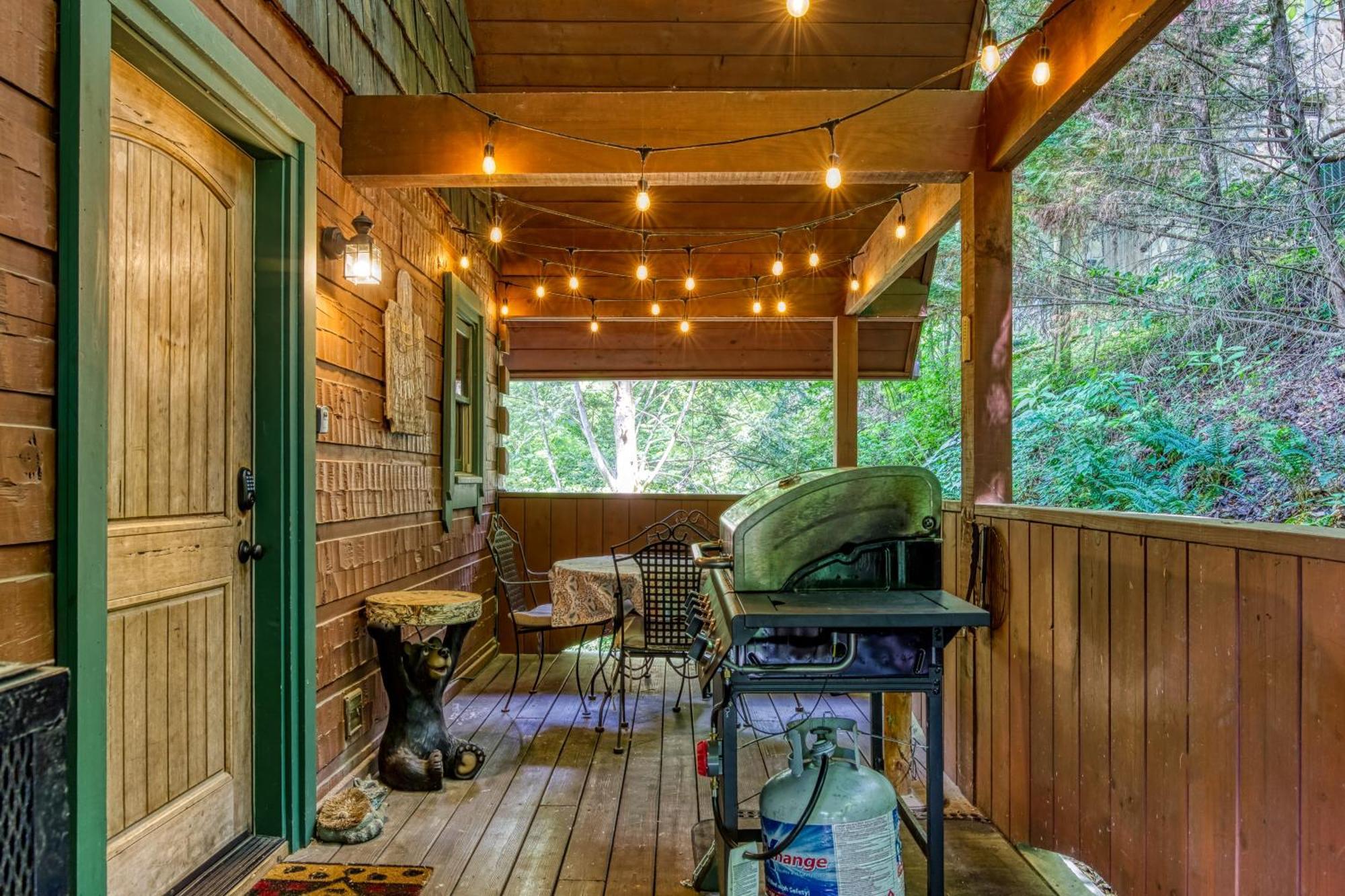 Bridgewood Cabin, Hot Tub, 1089 Of Free Attraction Tickets For Each Paid Day, Dollywood And More! Pigeon Forge Eksteriør billede