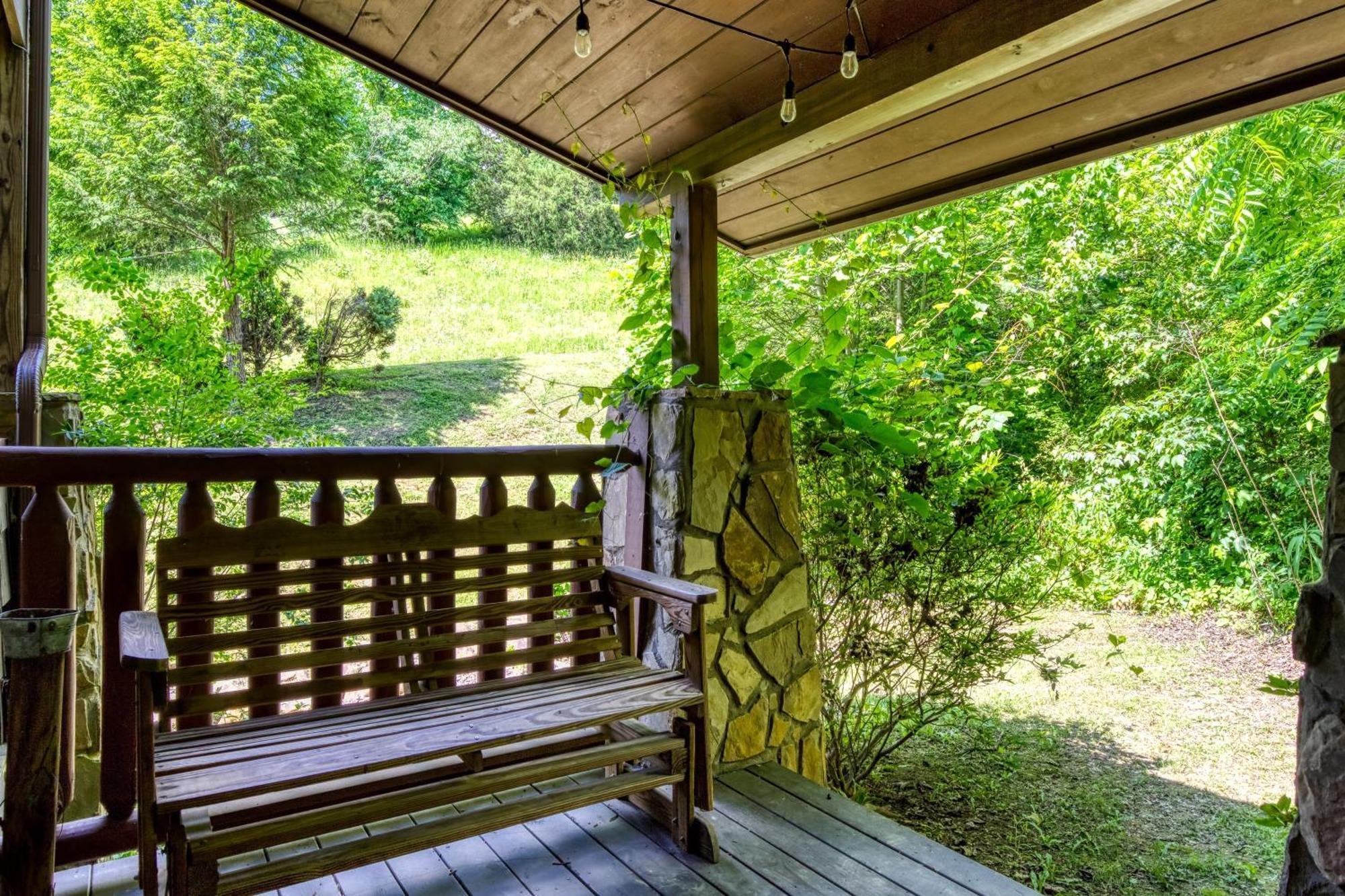 Bridgewood Cabin, Hot Tub, 1089 Of Free Attraction Tickets For Each Paid Day, Dollywood And More! Pigeon Forge Eksteriør billede